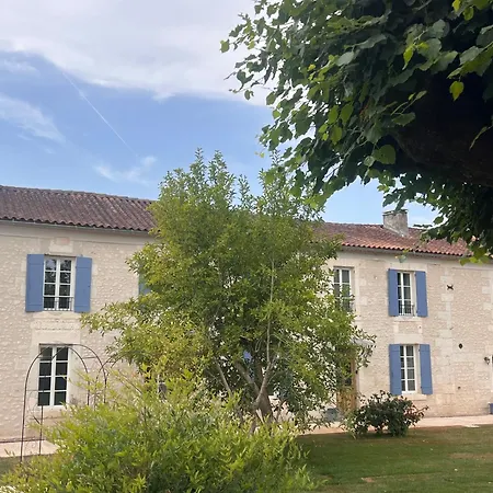 Le Groom Hotel