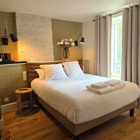 Hotel Le Groom Laprade (Poitou-Charentes)